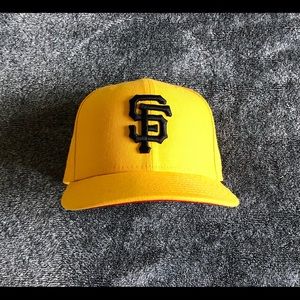 Lids Exclusive San Francisco Giants Fitted 2010 Fall Classic Side Patch 7 1/2